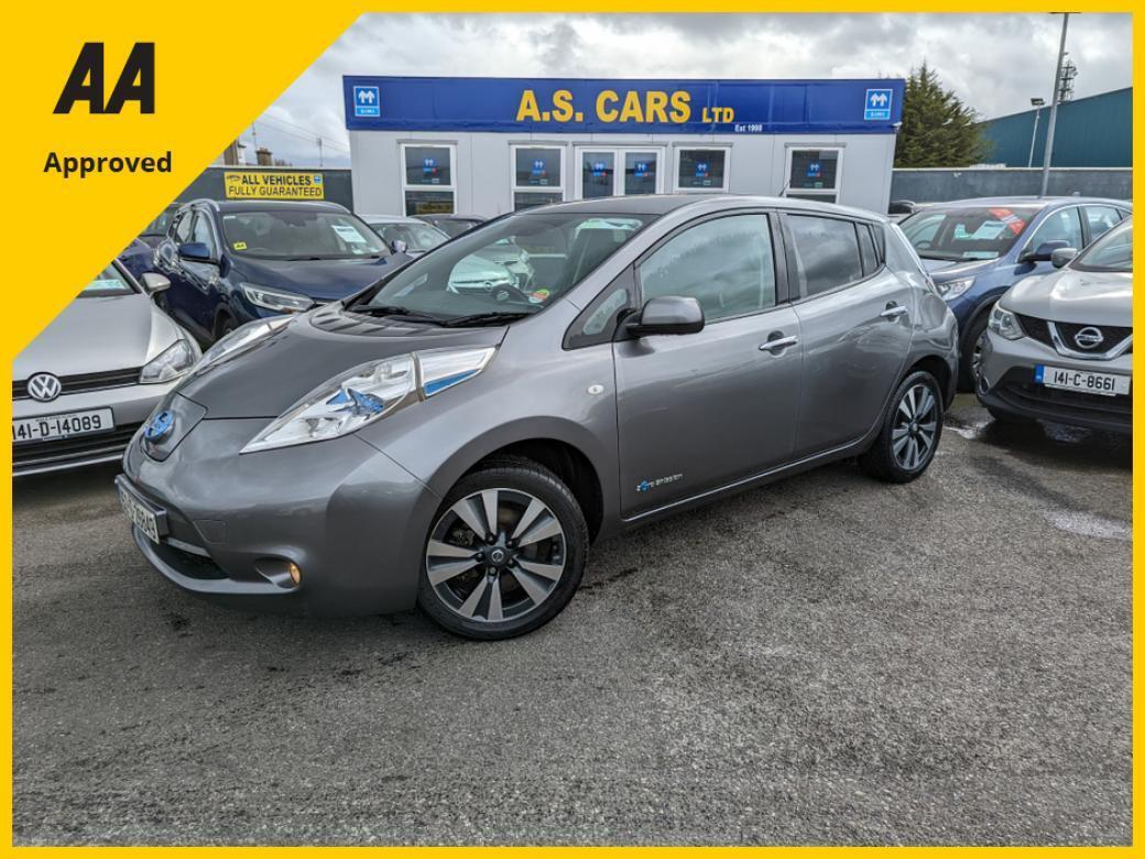 Image for 2015 Nissan Leaf E TEKNA ** FULL BLACK LEATHER INTERIOR**360 CAMERA**SAT NAV**HEATED SEATS**