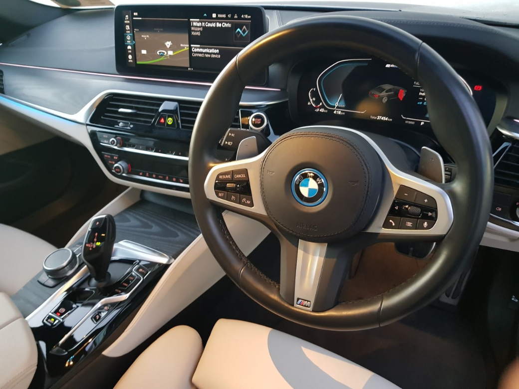 2021 BMW 5 Series