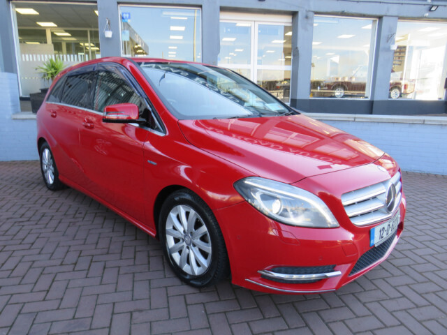 Image for 2012 Mercedes-Benz B Class B SERIES 1.6 BLUE EFFICIENCY SE 5DR AUTOMATIC // IMMACULATE CONDITION INSIDE AND OUT // ALLOYS // BLUETOOTH WITH MEDIA PLAYER // AIR-CON // MFSW // NAAS ROAD AUTOS EST 1991 // CALL 01 4564074 // SIMI 