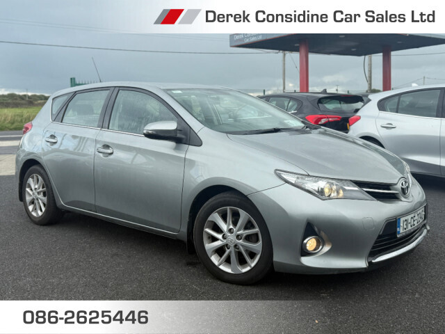 vehicle for sale from Derek Considine Car Sales Ltd
