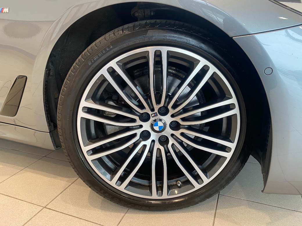 2019 BMW 5 Series