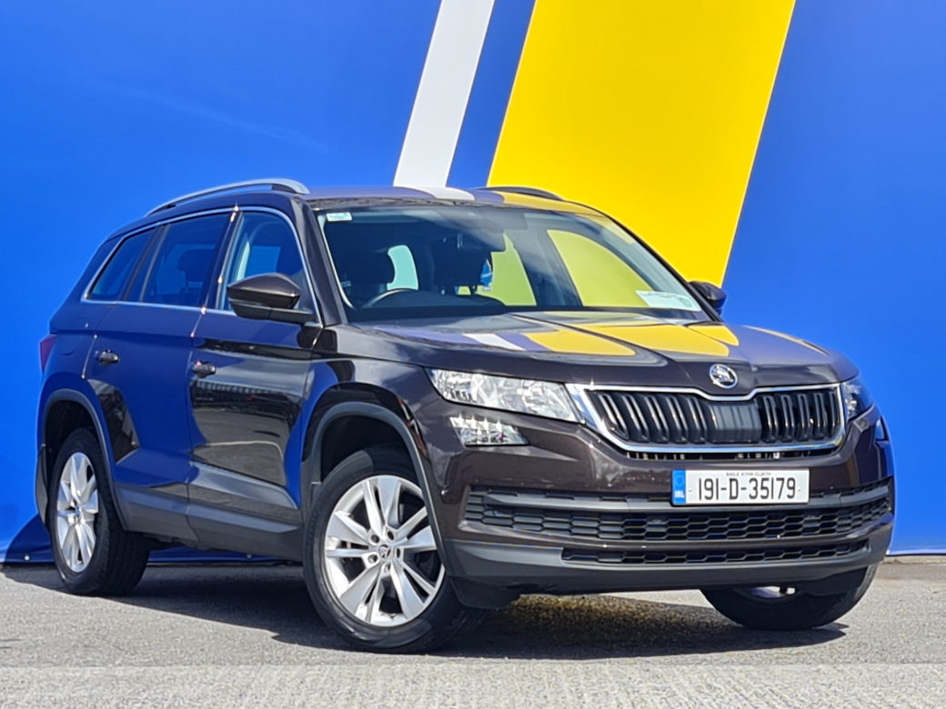 Image for 2019 Skoda Kodiaq 2.0 TDI AMBITION 4X4 AUTOMATIC 150BHP // SKODA MAIN DEALER SERVICE HISTORY // PARKING SENSORS // BLUETOOTH // CRUISE CONTROL // FINANCE THIS CAR FROM ONLY € PER WEEK