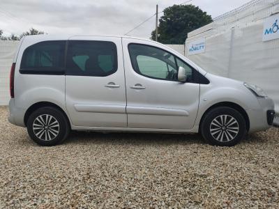 2017 Peugeot Partner Tepee