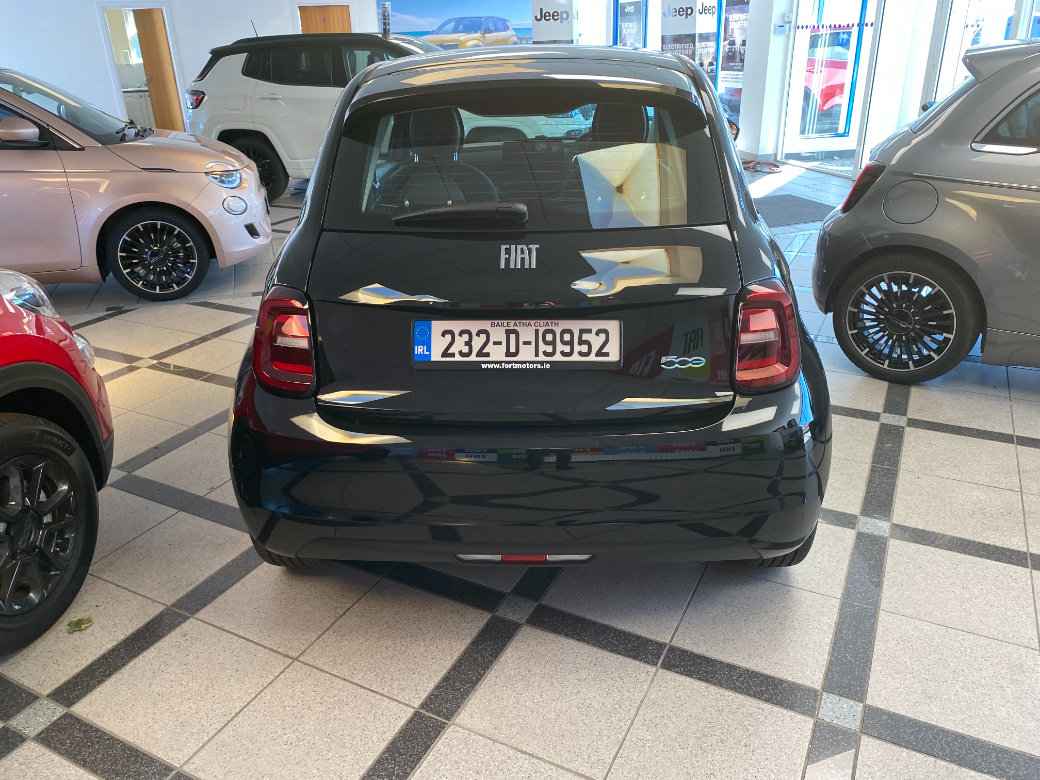 2023 Fiat 500e
