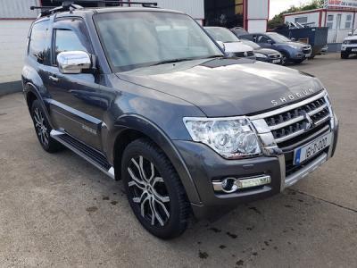 2016 Mitsubishi Pajero