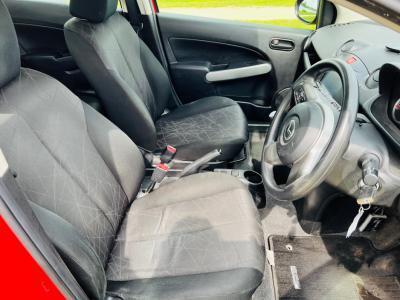 2012 Mazda Demio