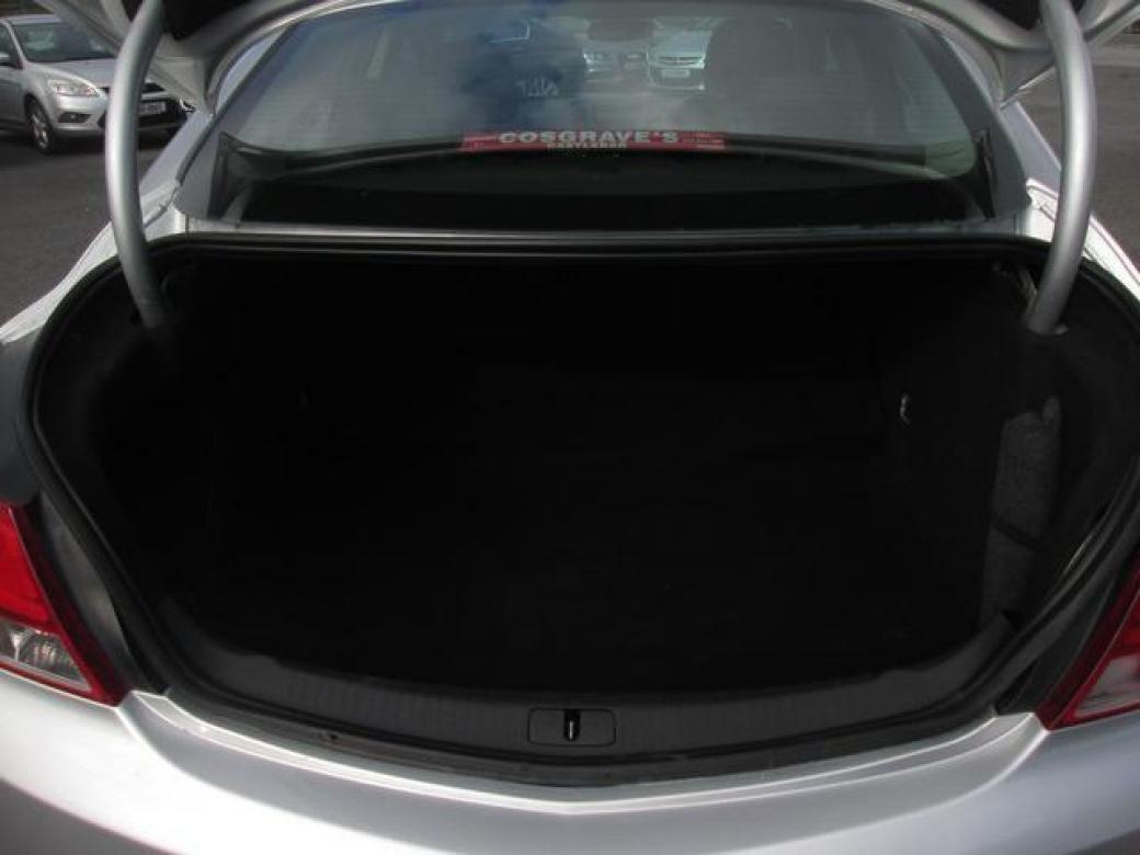 2011 Opel Insignia