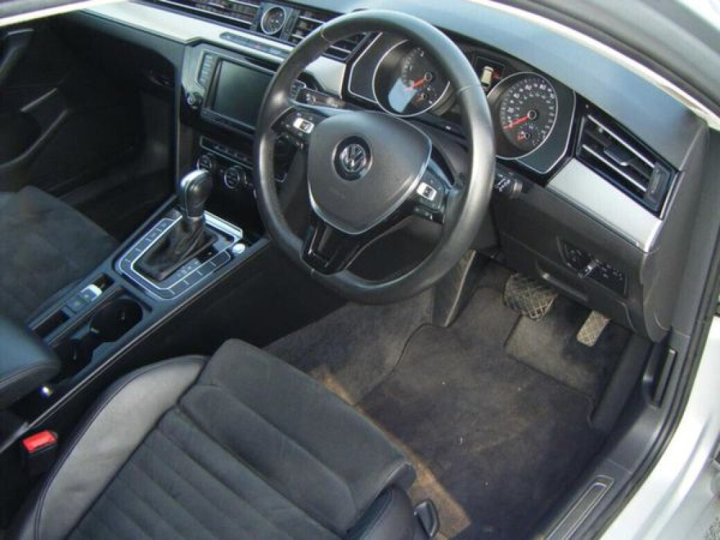 2016 Volkswagen Passat