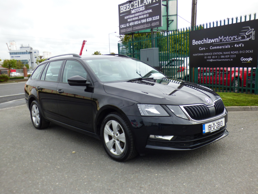 Image for 2019 Skoda Octavia 1.6 TDI 115 BHP AMBITION COMBI // ONE OWNER // EXCELLENT CONDITION // 03/25 NCT // DOCUMENTED SERVICE HISTORY // CRUISE, BLUETOOTH AND REVERSE CAMERA // 