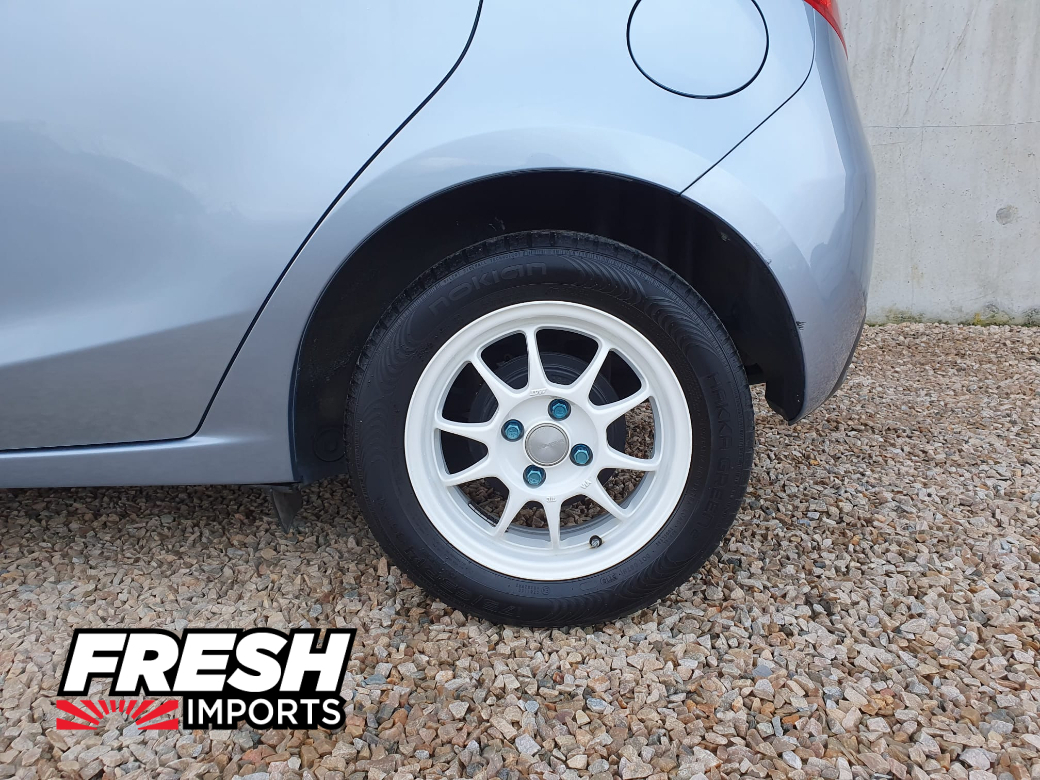 2012 Mazda Demio
