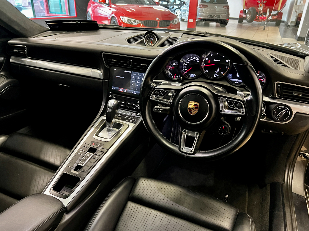 2018 Porsche 911