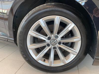 2019 Volkswagen Passat