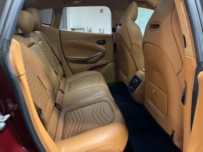 2021 Aston Martin DBX