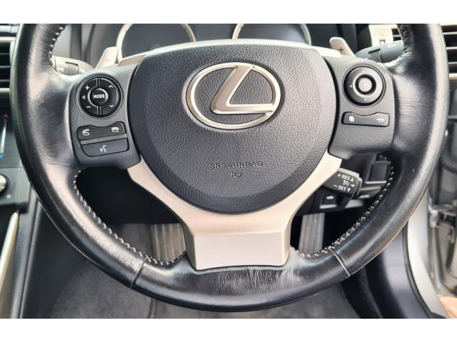 2015 Lexus IS