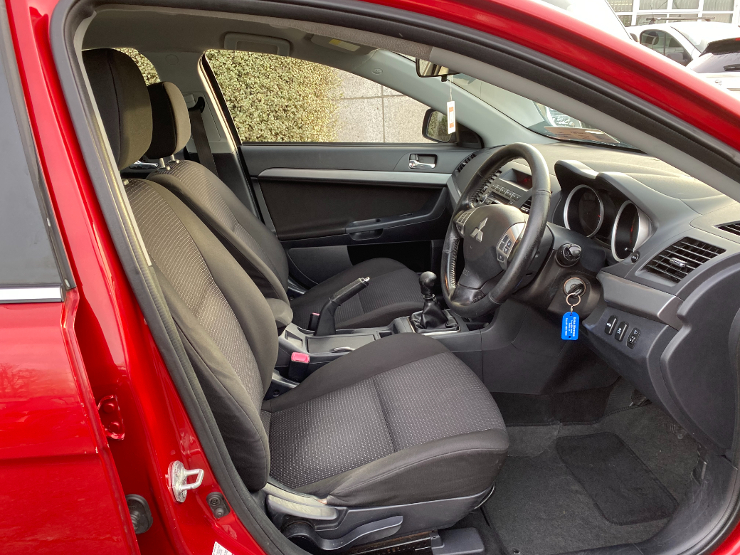 2012 Mitsubishi Lancer