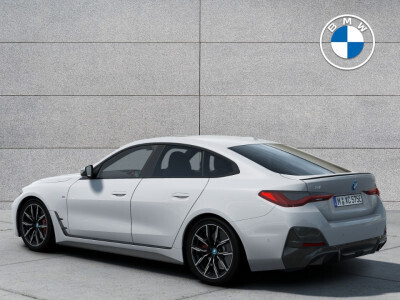 2023 BMW i4