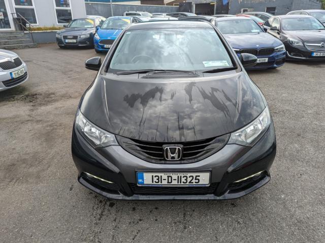 Image for 2013 Honda Civic 2.2 I-DTEC ES ** LOW MILEAGE IRISH CAR ** REVERSE CAMERA ** DEALER HISTORY ** 2 KEYS ** SUPERB EXAMPLE **