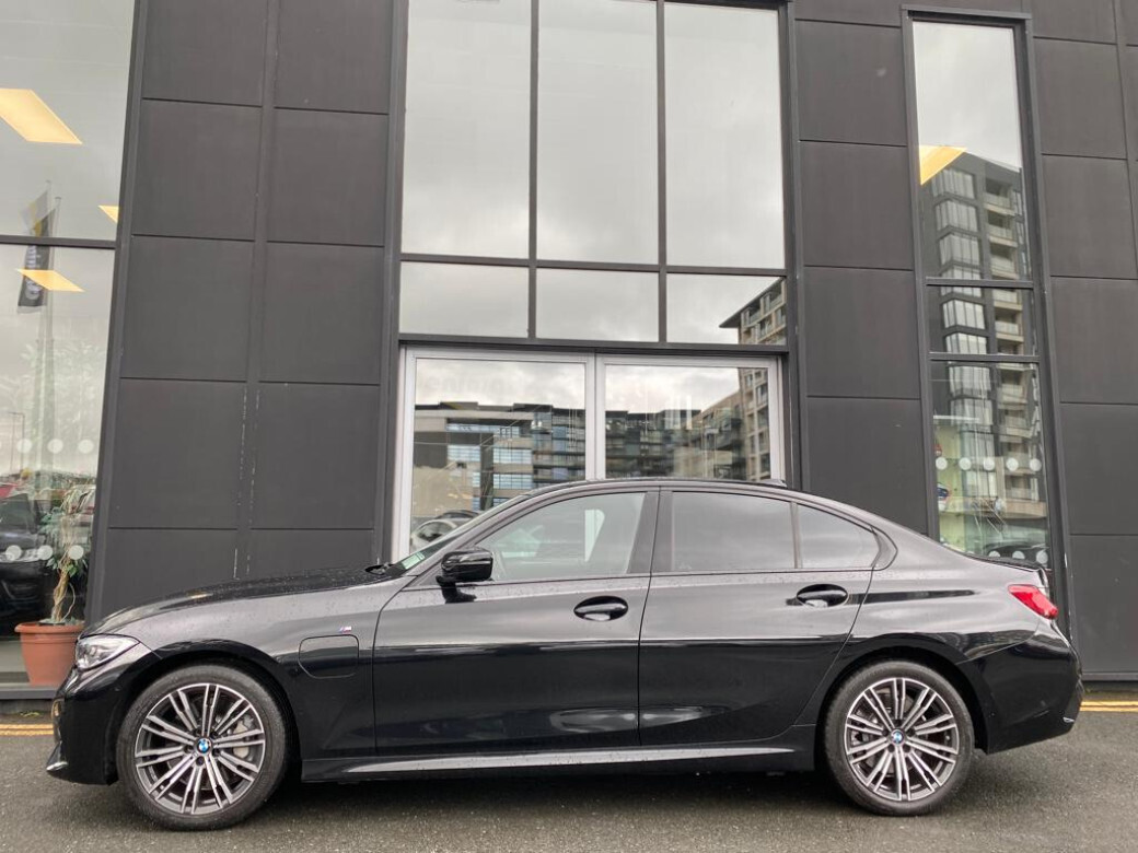 2021 BMW 3 Series