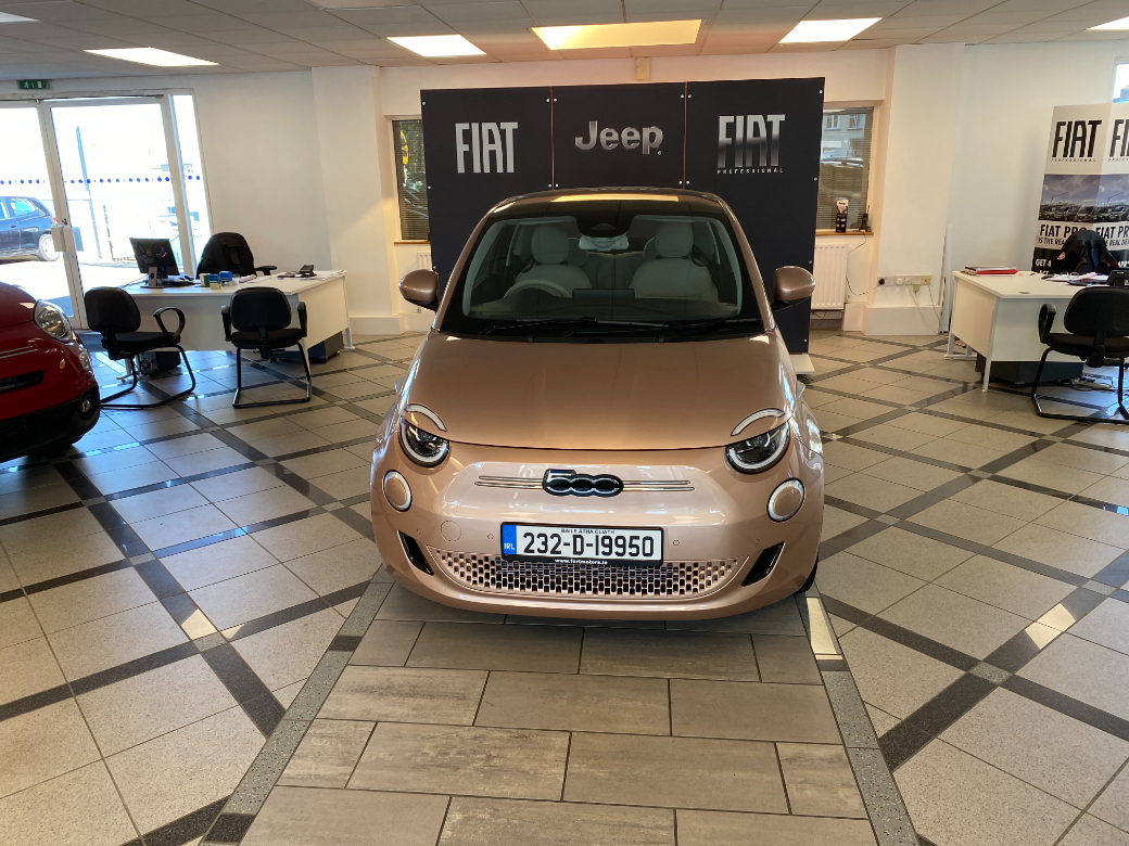2023 Fiat 500e