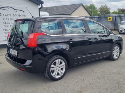2015 Peugeot 5008