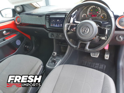 2015 Volkswagen up!