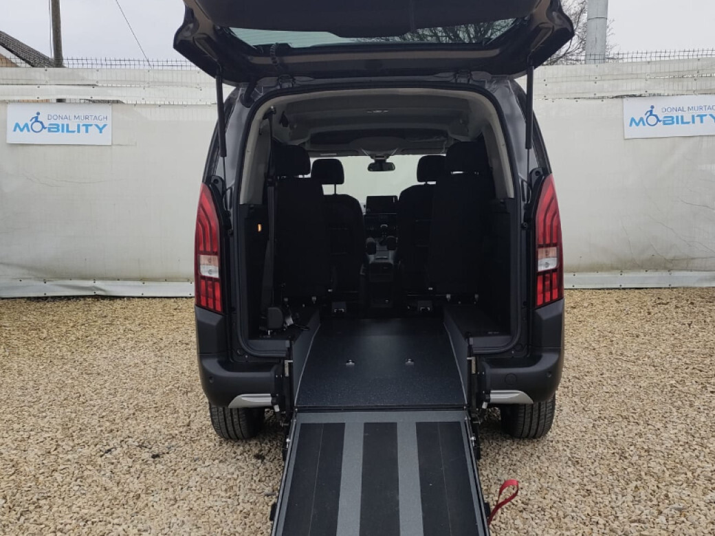 2021 Peugeot Rifter