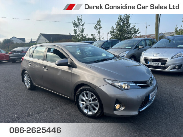 vehicle for sale from Derek Considine Car Sales Ltd