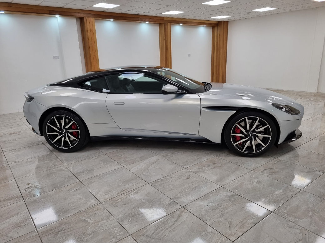 DB11
