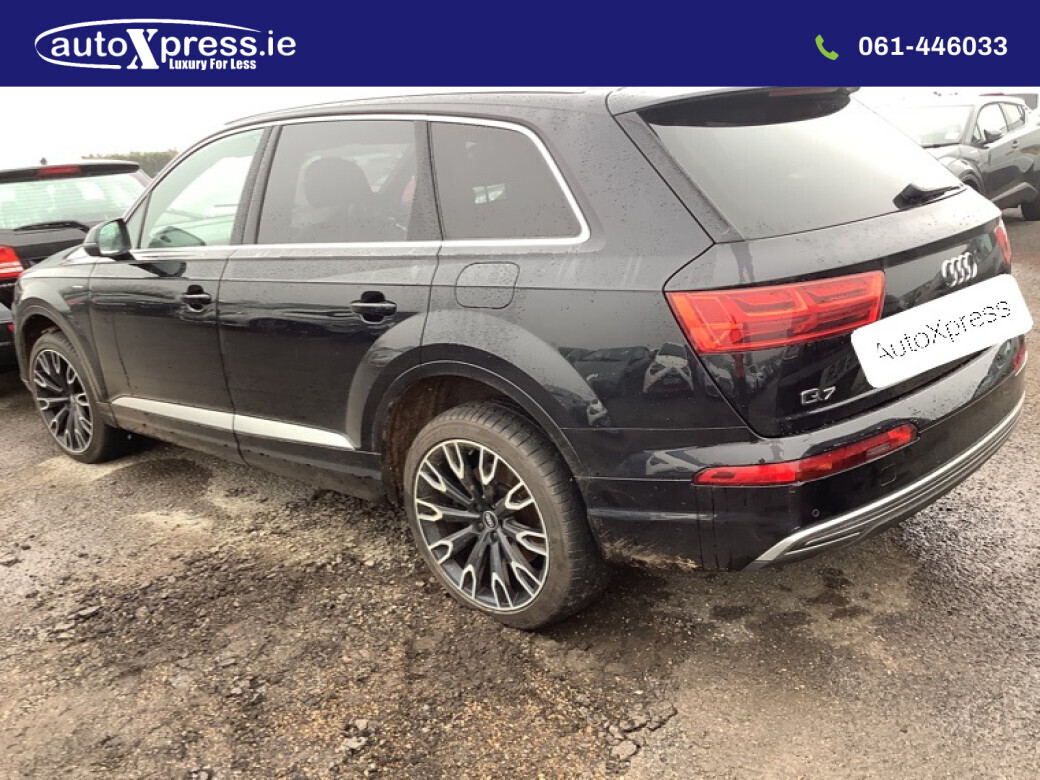 Q7