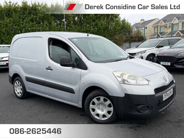 vehicle for sale from Derek Considine Car Sales Ltd