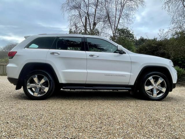 Image for 2016 Jeep Grand Cherokee 3.0 CRD LIMITED EDITION *5 Seat Utility Huge Specification Low Mileage*