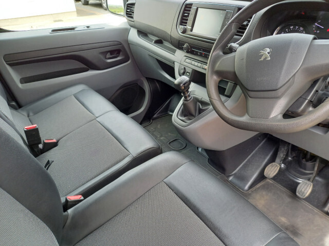 Image for 2018 Peugeot Expert Professional STD 1.6 Blue HDI