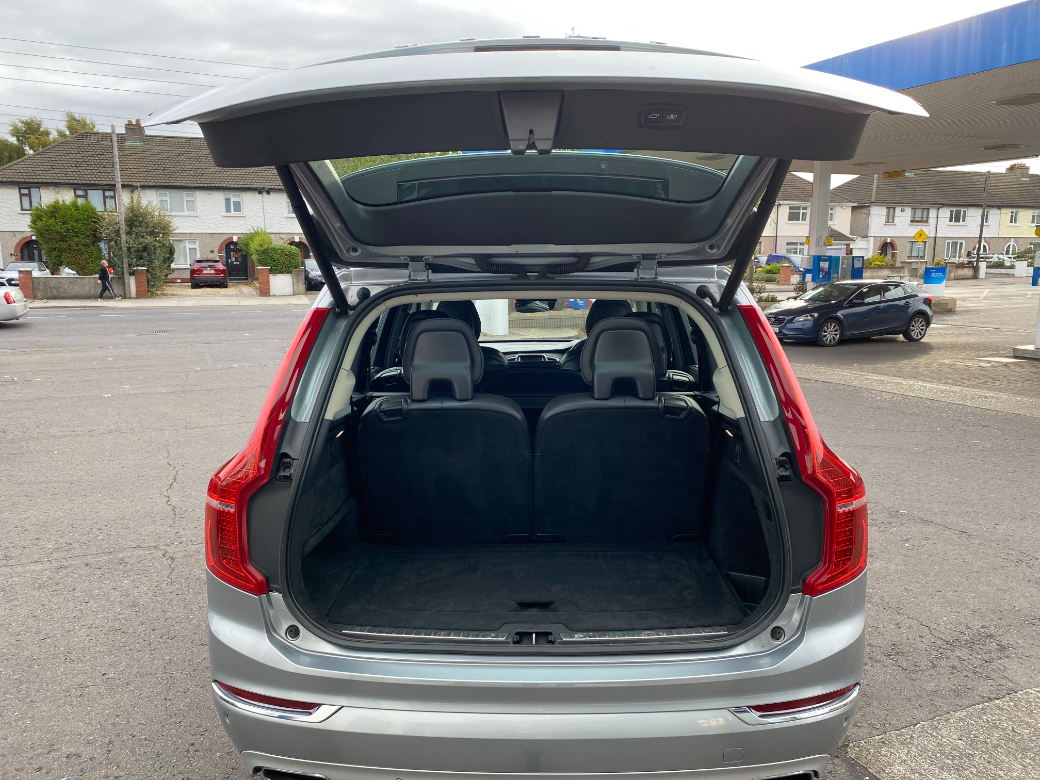 XC90