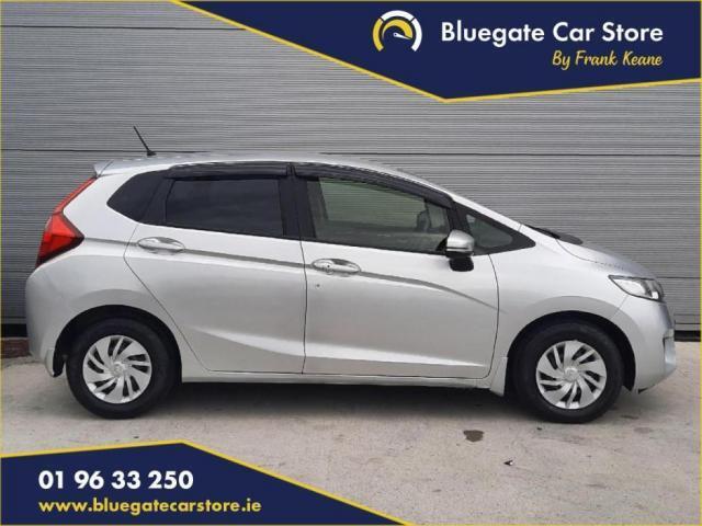 Image for 2017 Honda Jazz Fit V-TEC SE 5DR AUTO 1.3 Automatic*Climate Control**Phone Connectivity**Touch Screen Media**Full Electrics**Lane Assist**Isofix**History Checked**Finance Arranged**