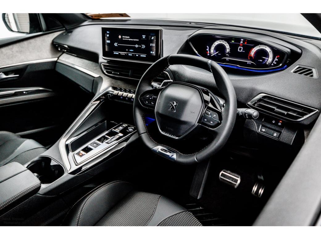 2023 Peugeot 5008