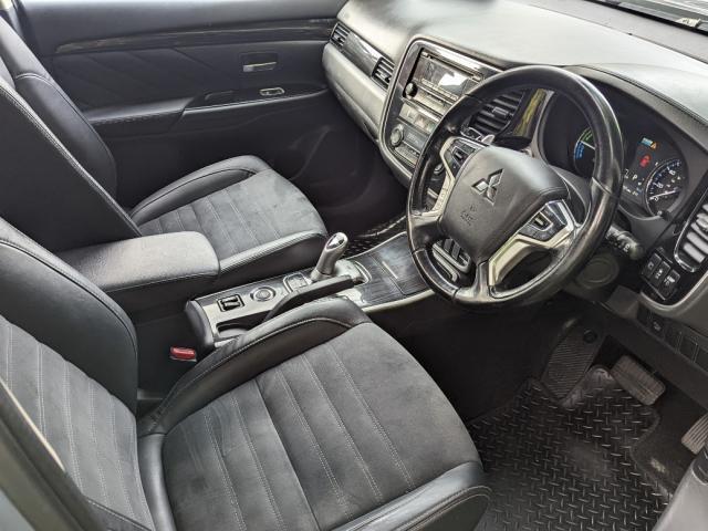 Image for 2015 Mitsubishi Outlander 2.0 Newer Model GX3H Phev 200BHP