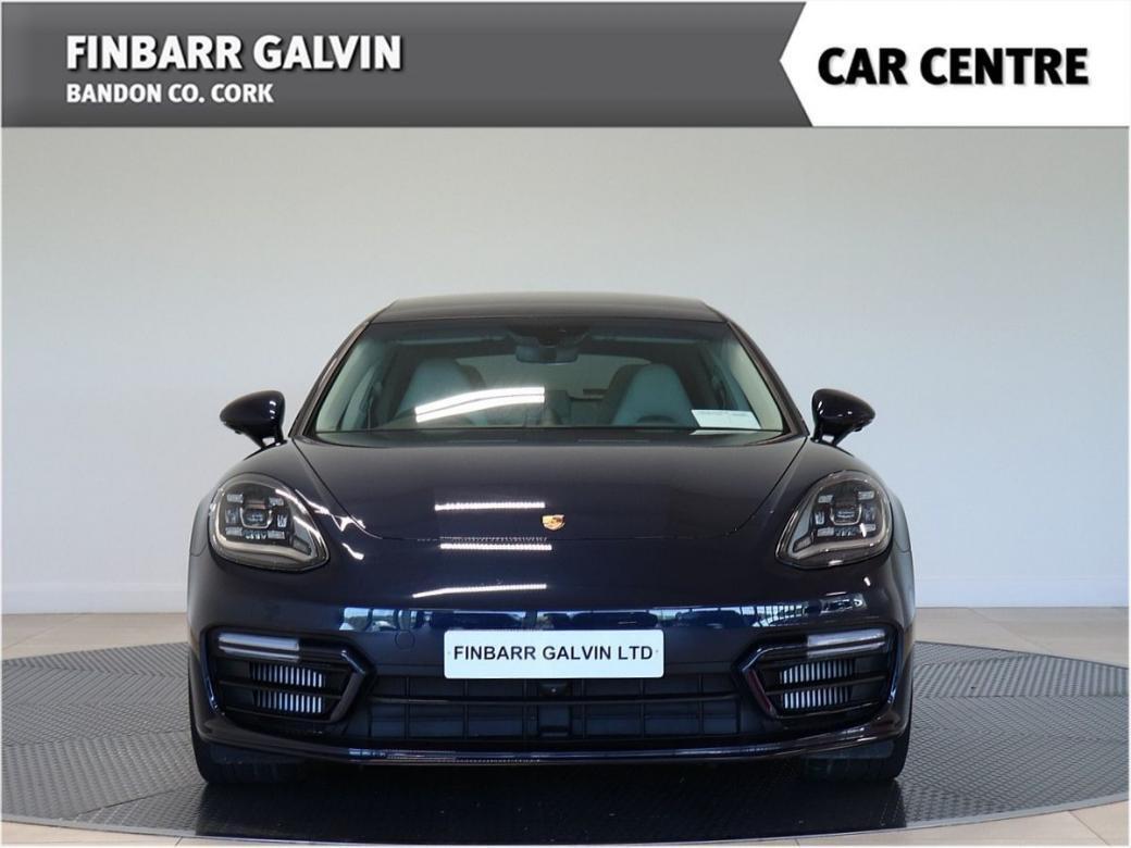 2023 Porsche Panamera