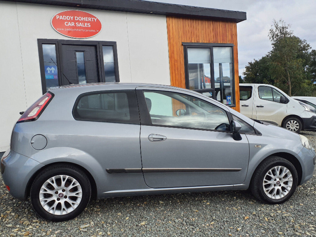 2012 Fiat Punto