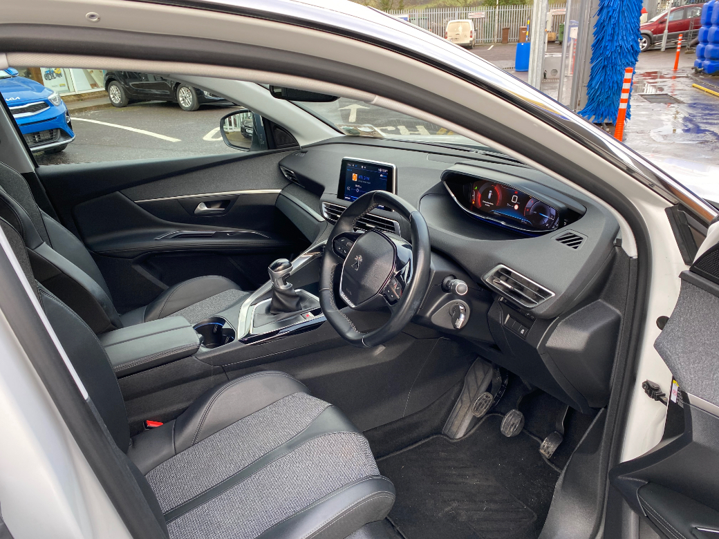2019 Peugeot 3008