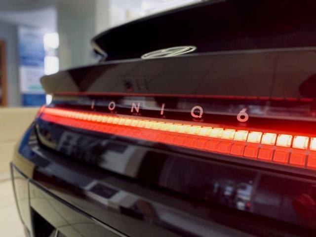 Image for 2023 Hyundai Ioniq 6 IONIQ6 - 77.4kWh - Signature - Video Tour
