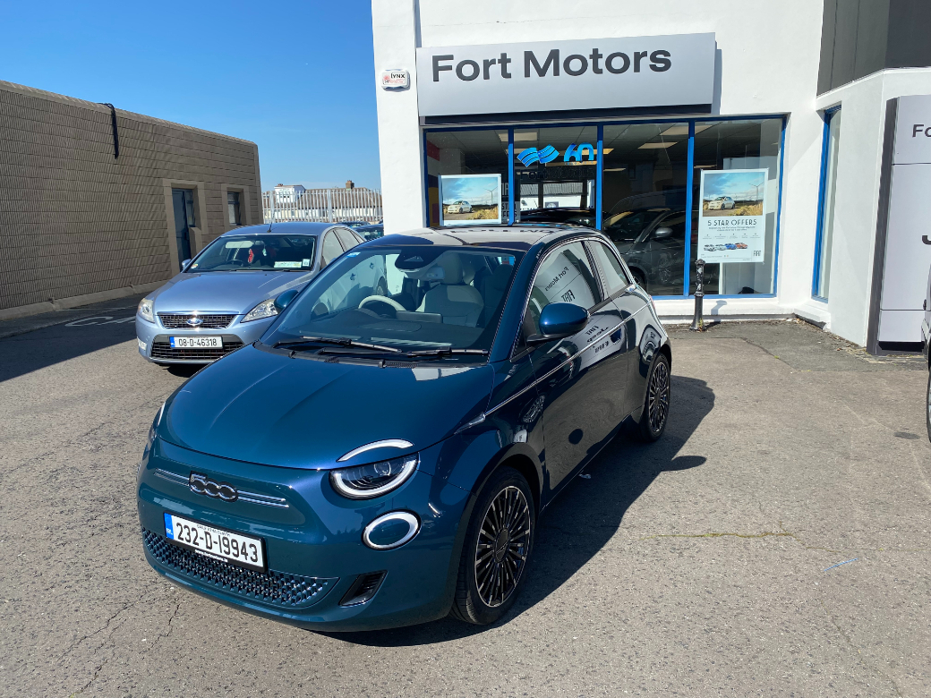 2023 Fiat 500e