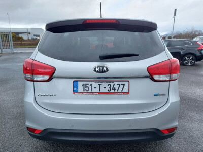 2015 Kia Carens