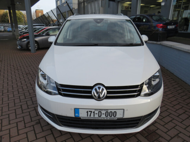 Image for 2017 Volkswagen Sharan HIGHLINE 1.4 TSI AUTOMATIC // IMMACULATE CONDITION 1 OWNER CAR FROM NEW // ALLOYS // HALF LEATHER // AIR-CON // BLUETOOTH // MFSW // NAAS ROAD AUTOS EST 1991 // CALL 01 4564074 // SIMI DEALER 2023 