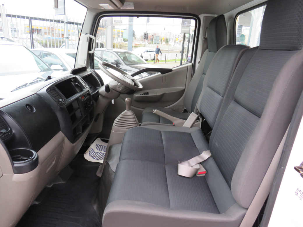 2016 Nissan Cabstar