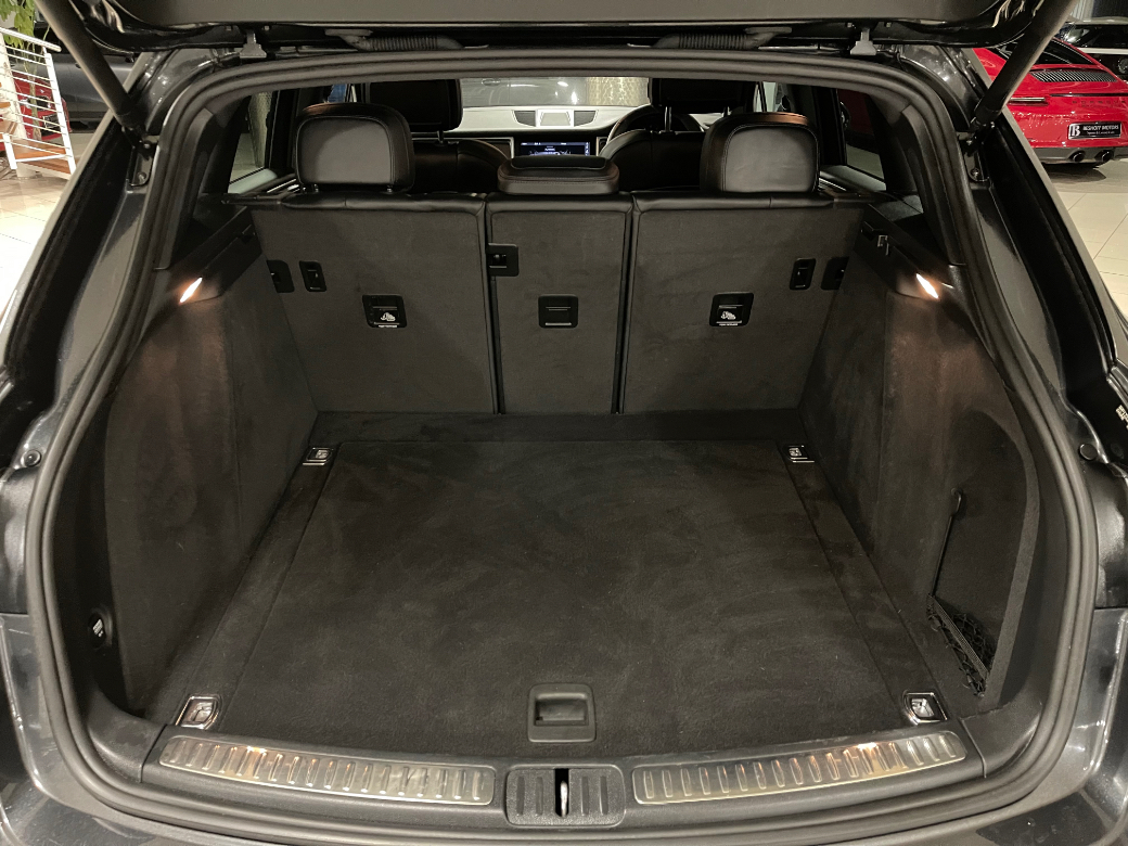 2019 Porsche Macan