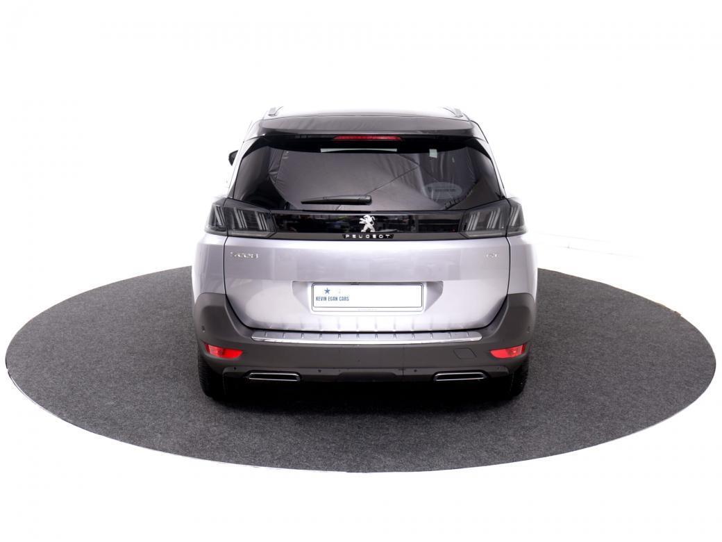 2023 Peugeot 5008