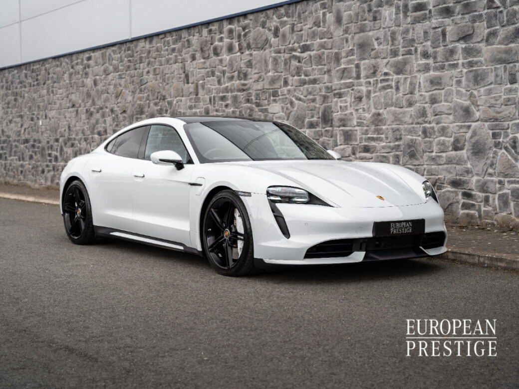 Image for 2020 Porsche Taycan Performance Plus Turbo 4WD