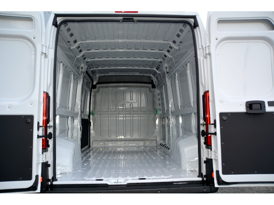 2023 Opel Movano