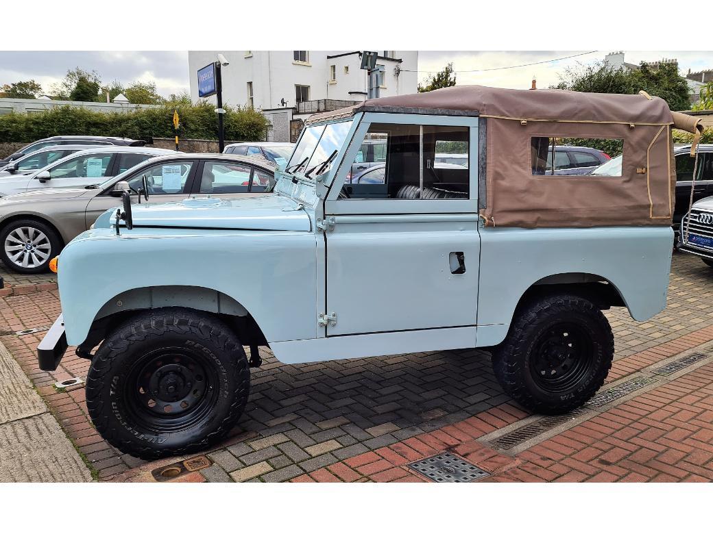 1960 Land Rover Defender