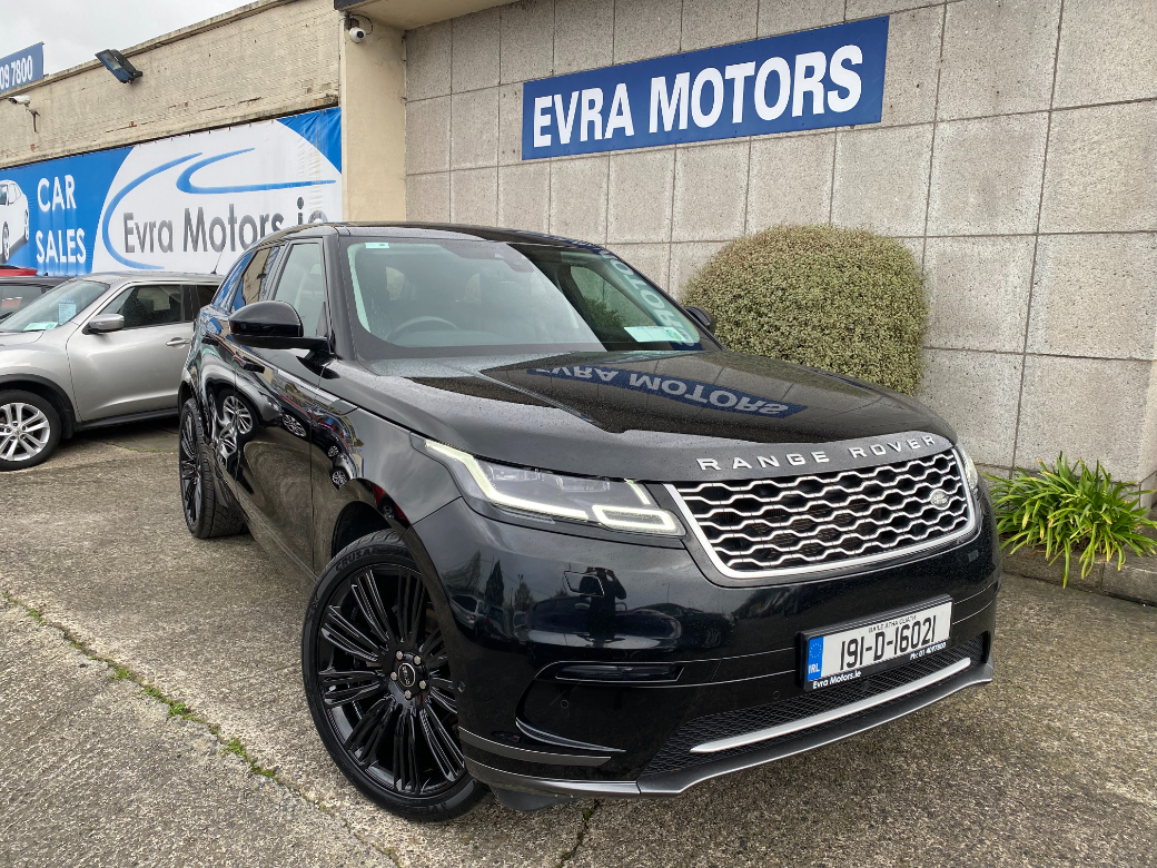 Image for 2019 Land Rover Range Rover Velar **SPRING SALE €2000 OFF**2.0 PETROL 250BHP SE AUTOMATIC 5DR **HEATED SEATS** SAT NAV** UPGRADED SPEAKERS** REVERSE CAMERA** 